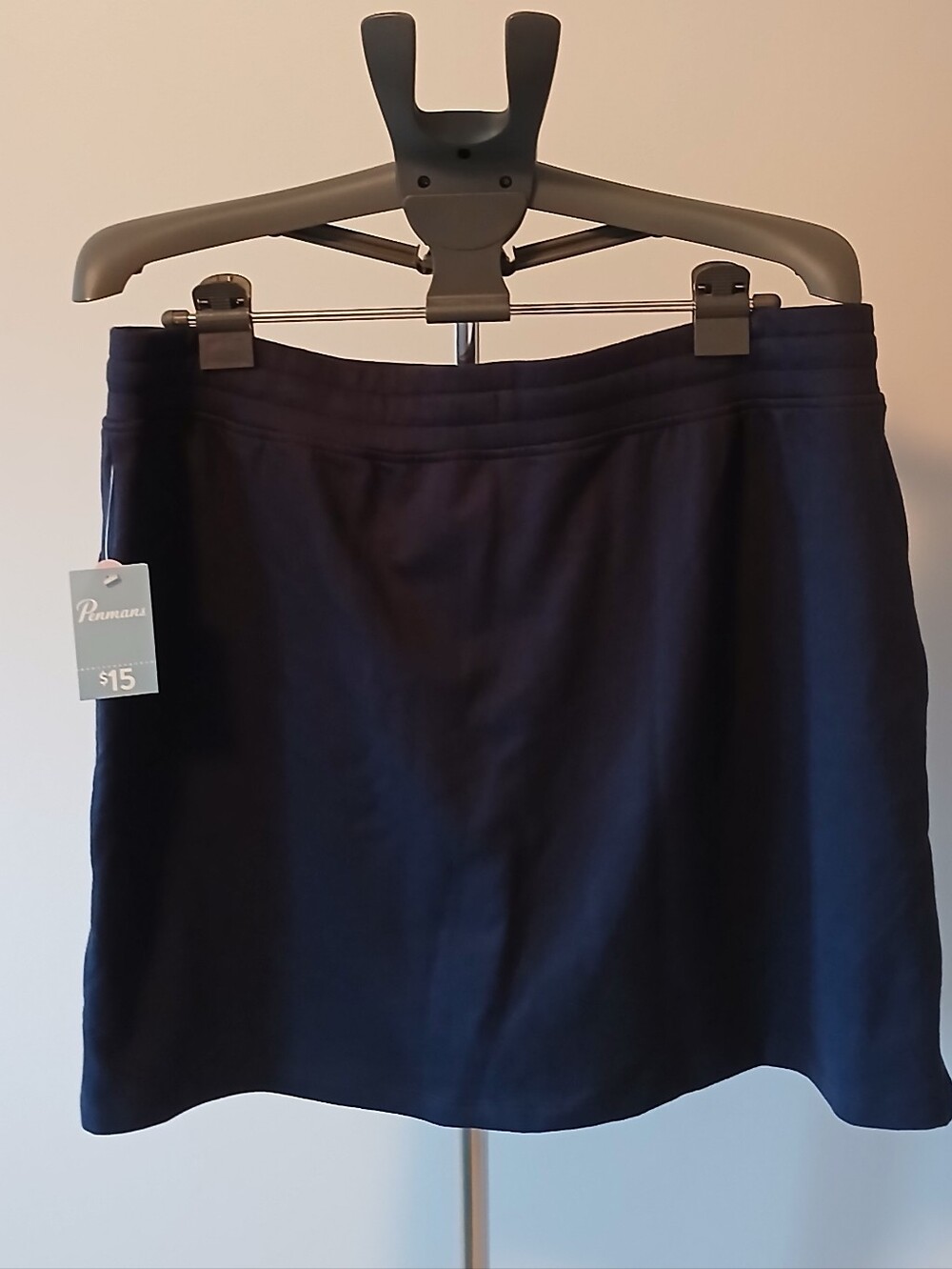 Penmans Navy Skort with pockets XL